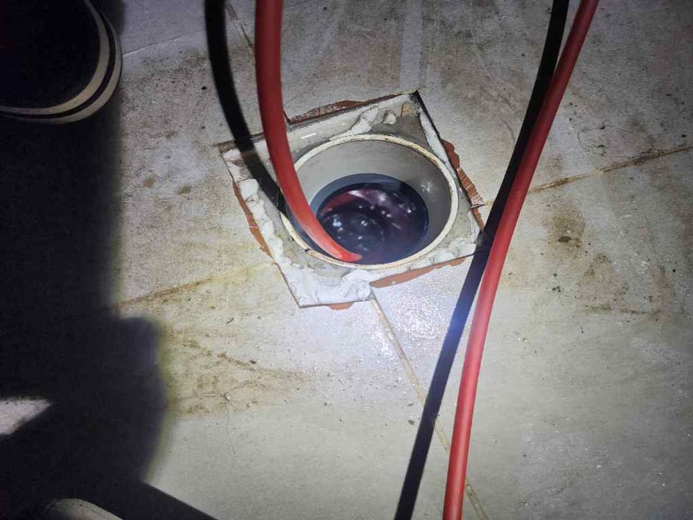 군포 욕실 바닥 배수구 배관 작업